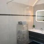 Bali 아파트